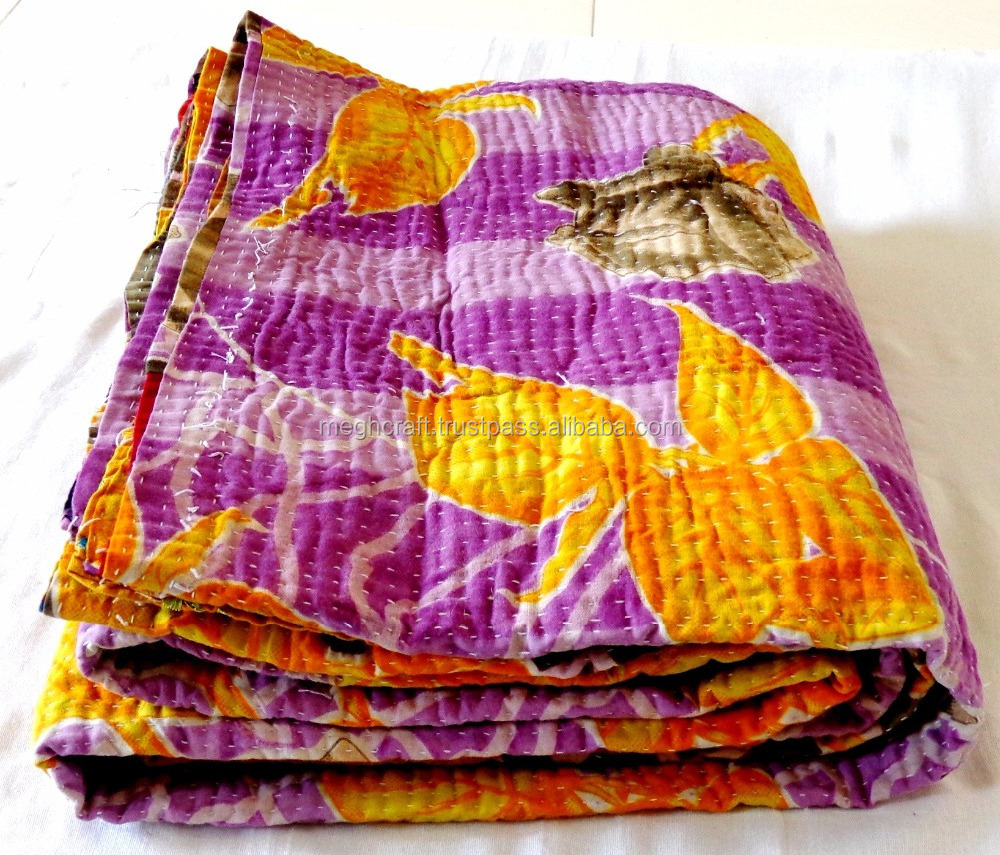 Vintage Throw / Kantha Quilt / Indian Handmade Bohemian Bedspread/ Reversible Cotton Ethnic Sari Fabric Embroidered Blanket