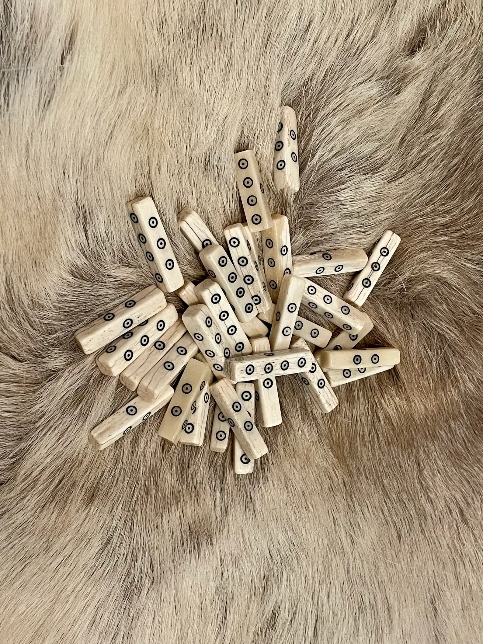 High Quality Buffalo Camel Bone Dice Natural Hand Made Bone Dice Indoor Games Customize 4 Side Bone Dice Genuine Quality agate