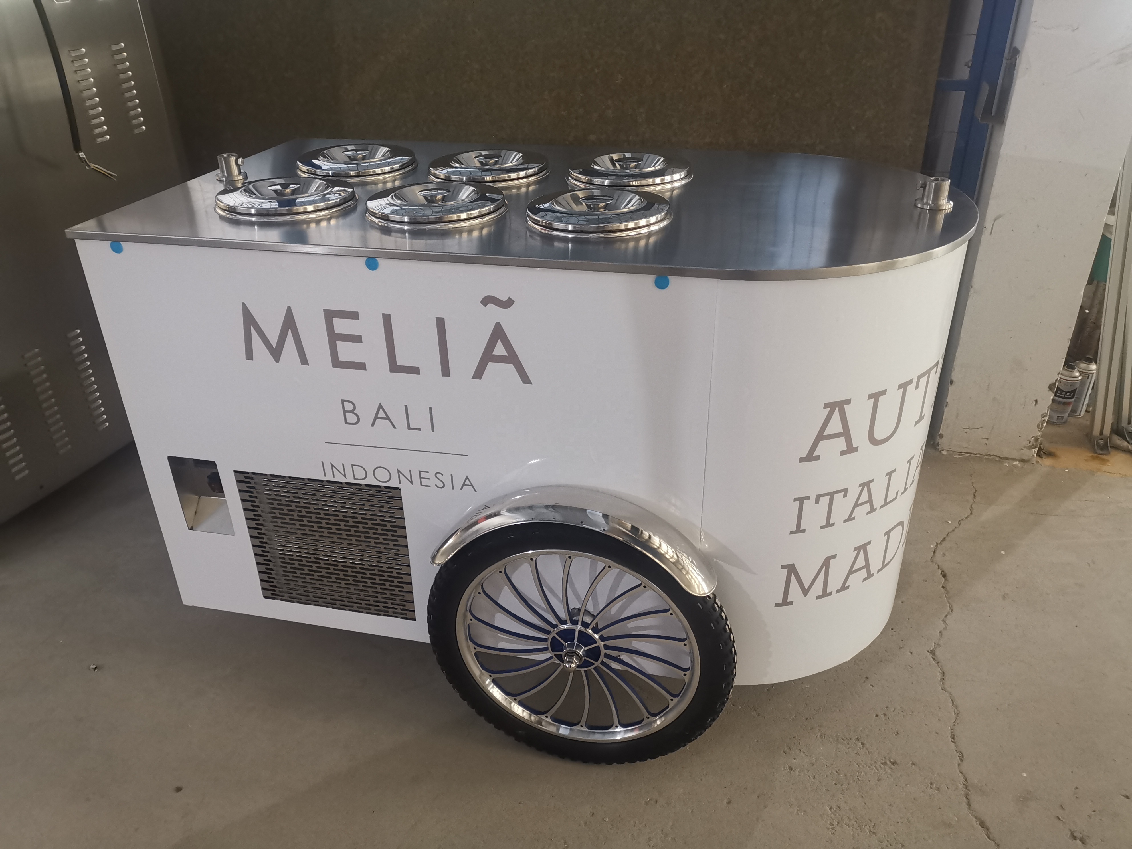 MEHEN MR6 Italian Gelato Bike Ice Cream Cart Mobile Push Popsicle Showcase Freezers Vending Cart For Outdoor sale