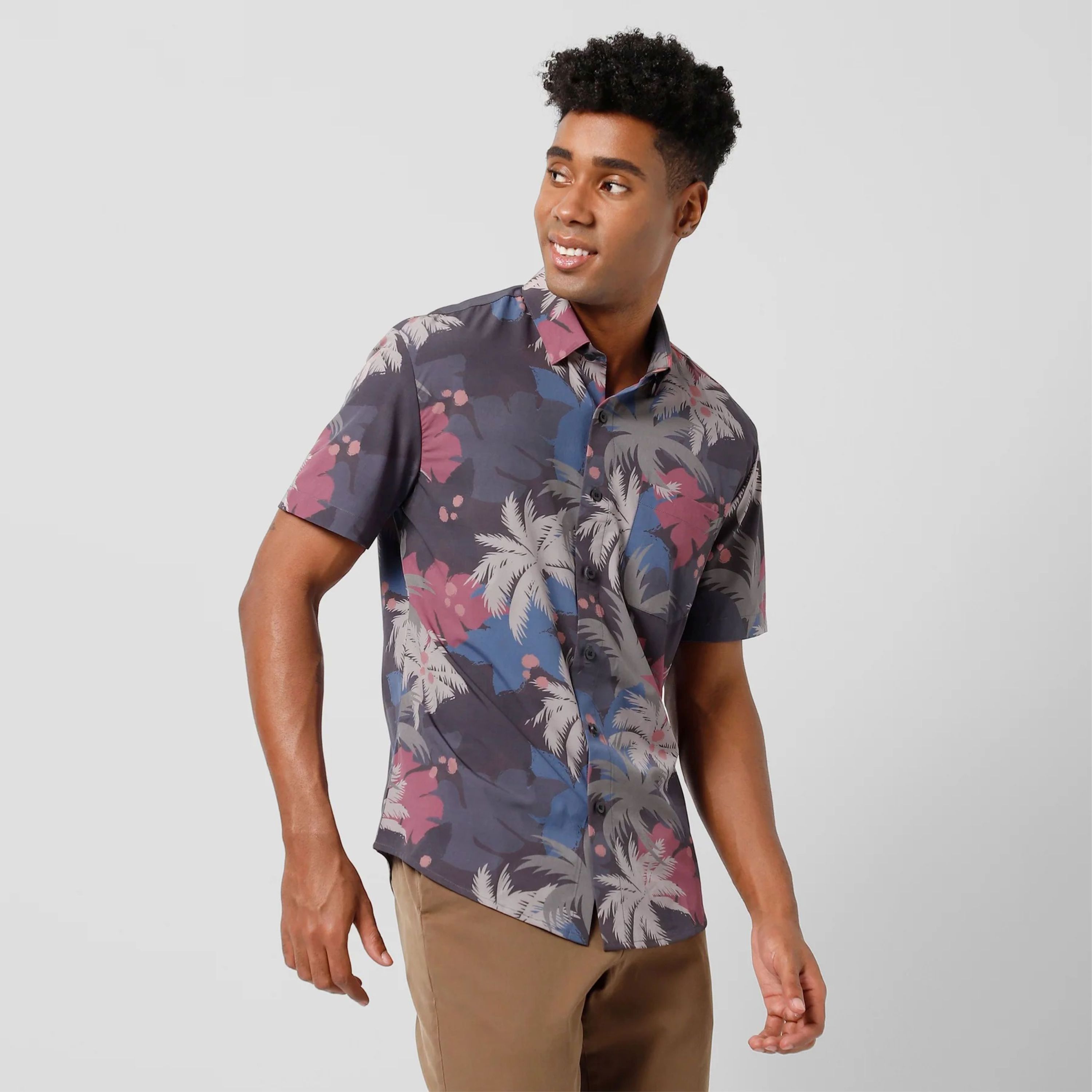 Men Tropical Print Cabana Shirt - Lightweight Cotton, Vibrant Hawaiian Patterns, Perfect for Beach Vacations and Summer Days