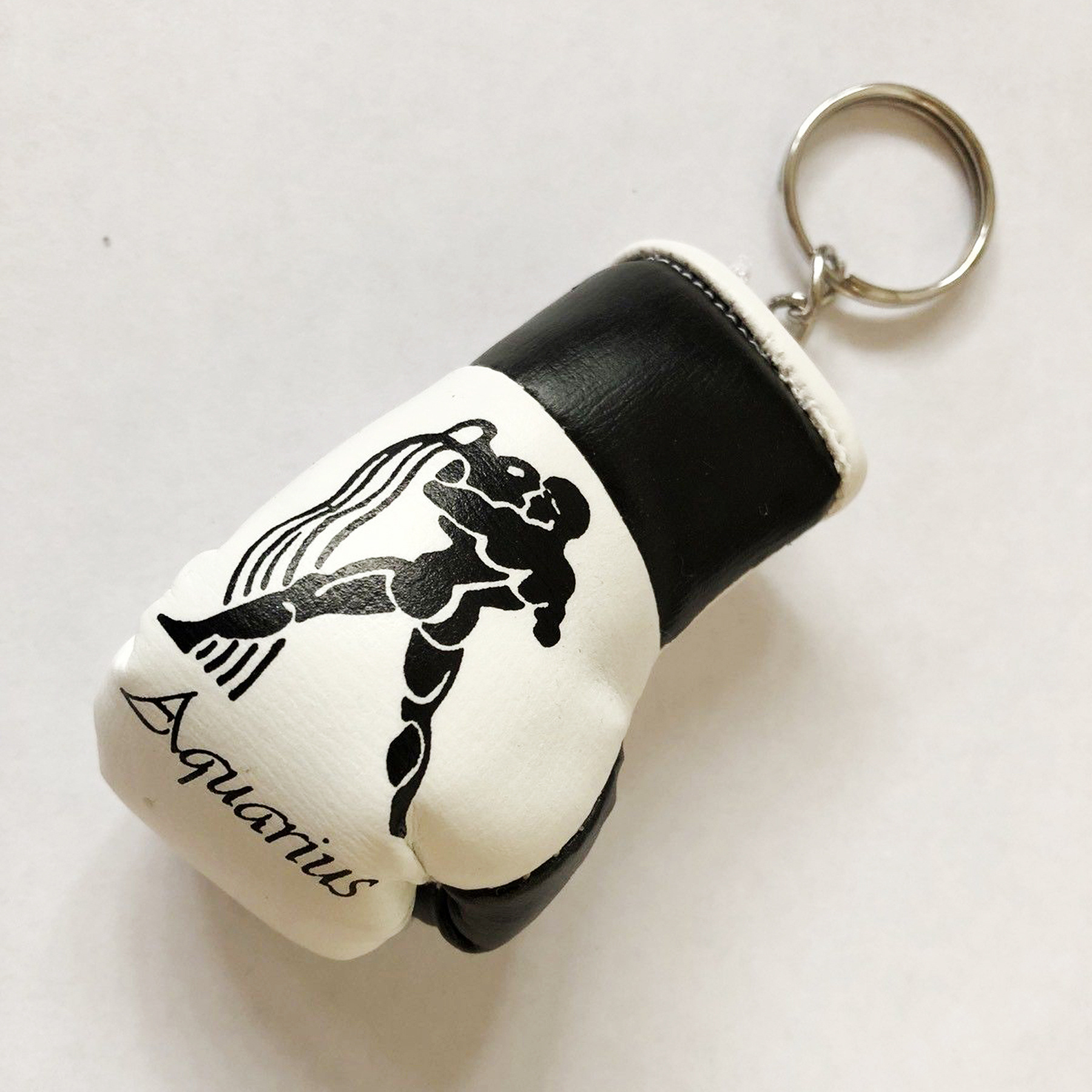 Customized High Quality Custom Logo Promotional Luxury Gifts Mini Boxing Gloves Pakistan Flag Key Chain Key ring with Chain