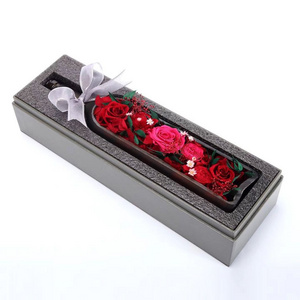 Wholesale Glass Bottle Rose Flower Arrangement Gift Box Handmade Eternal Flowers Graduation Valentine's Day Decoration Materials