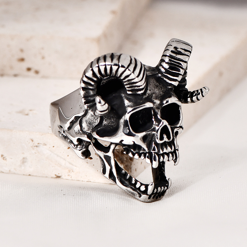 Vintage Statement Stainless Steel Rings Skull Pirate Horned Head Ring Mens Sheepshead Amulet Ring