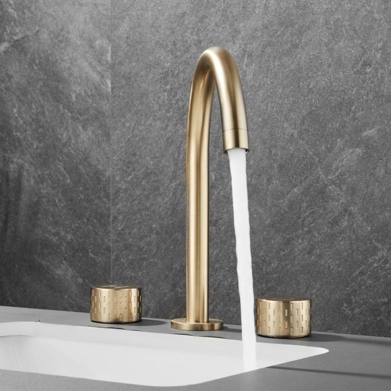 High Quality Luxury Deck Mount Double Two Handle Brass Bathroom Brushed Gold Copper 3 Three Hole Split Basin Faucet