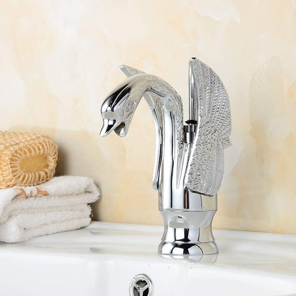 Sanitary Ware Luxury Bathroom Hot Cold Water Single Lever Brass Basin Faucet Gold Animal Shape Gooseneck Swan Faucet