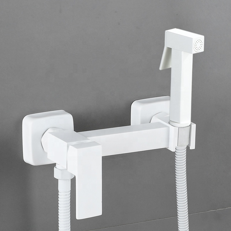 Single Handle Brass Bath Shower Mixer Taps Faucet Bidet Spray Shattaf Toilet Bidet Sprayer Set