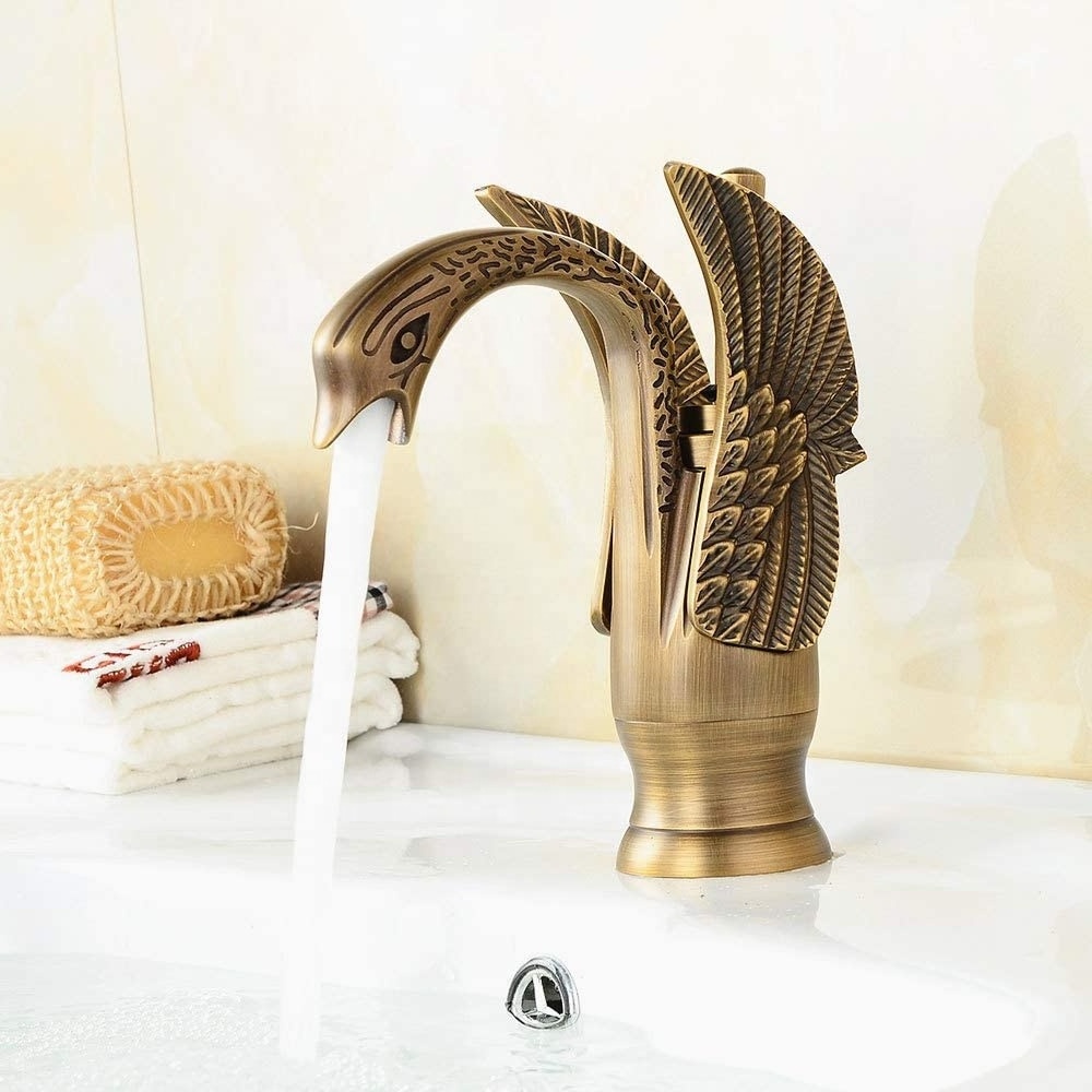 Fancy Gooseneck Brass Face Wash Basin Mixer Hot Cold Water Tap Deck Mount Luxury Single Handle Bathroom Golden Swan Faucet