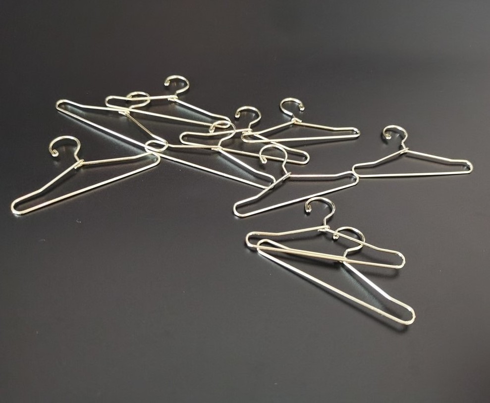 Gold Mini Doll Clothes Dress Outfit Holders Wire Rack Stand 60mm Mini Clothes Hangers