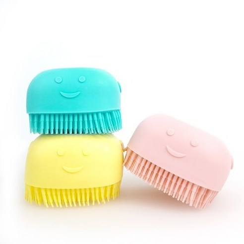 Factory Wholesale Comfortable and Soft Small Animals Massage Bath Brush for Hair Shampoo Hair Brush.