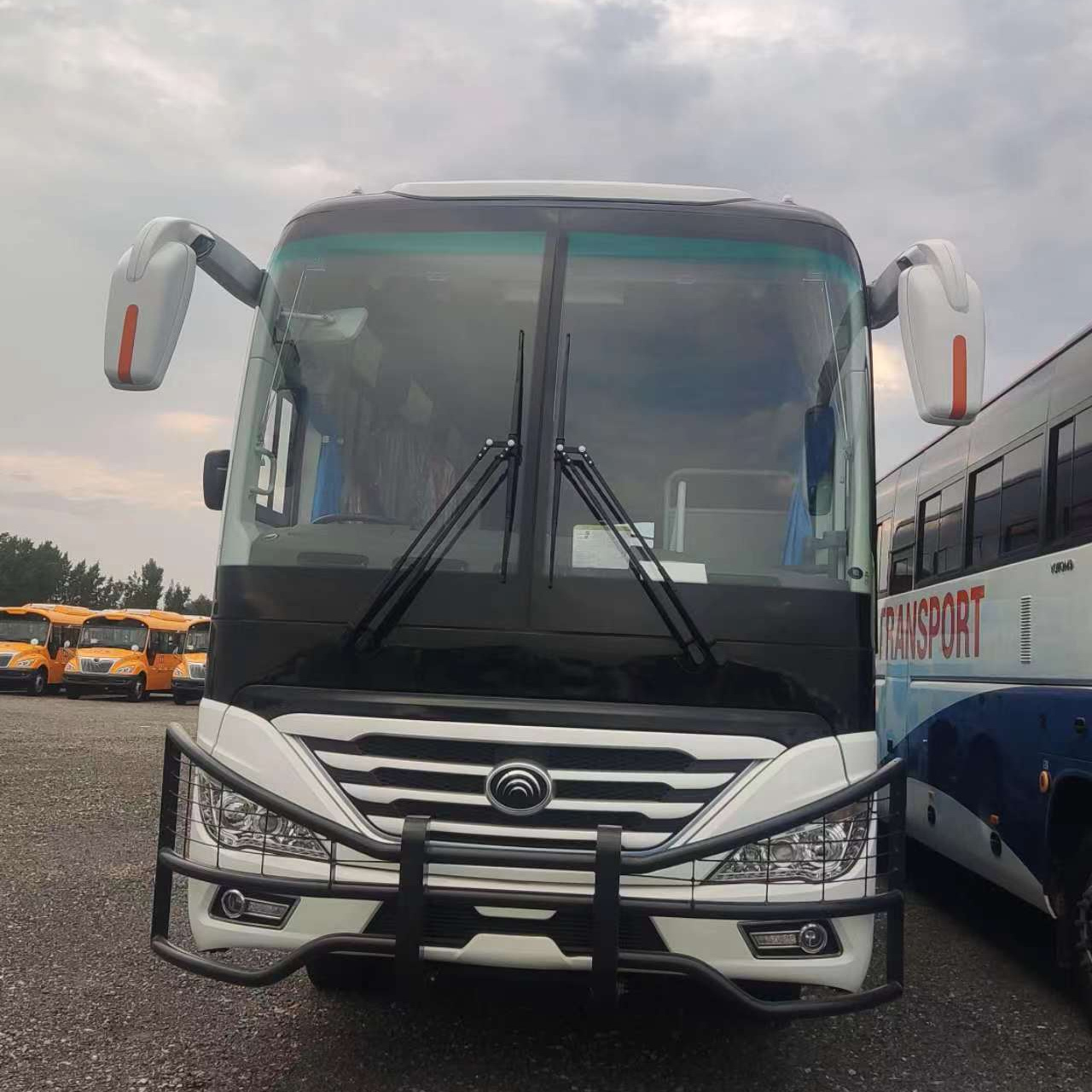 New model RHD ZK6120D1 57+1 seats transportation coach bus with double axles shipped out to Zimbabwe