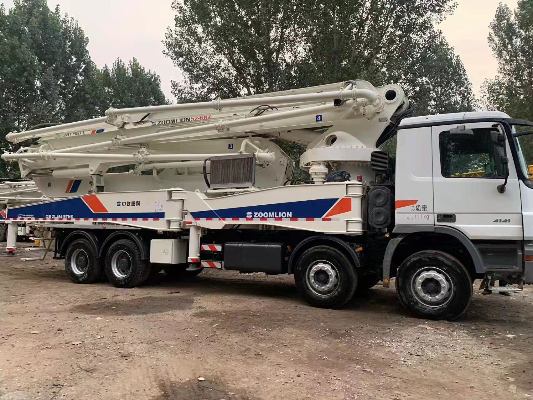 Zoomlion 37m 50m 52m Used Truck Mounted Concrete Pump Truck Machinery