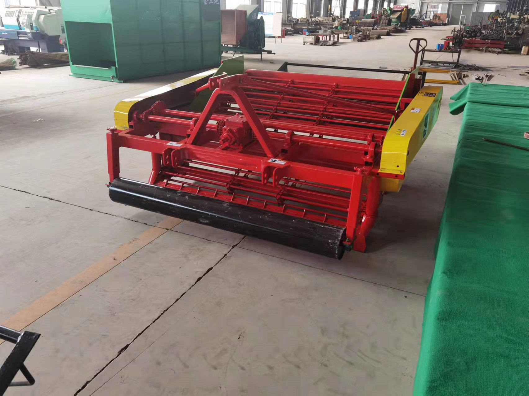 Bigger Peanut Picker Fully Automatic Peanut Picker Price in 215 cm Width