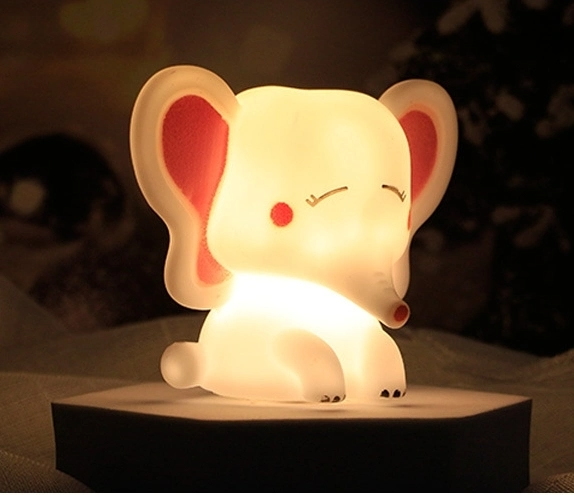 Customized Silicone Vinyl Cartoon Shape Energy-Saving Lamp, Battery Lamp Children'S Desk Lamp, Led 3d Night Light