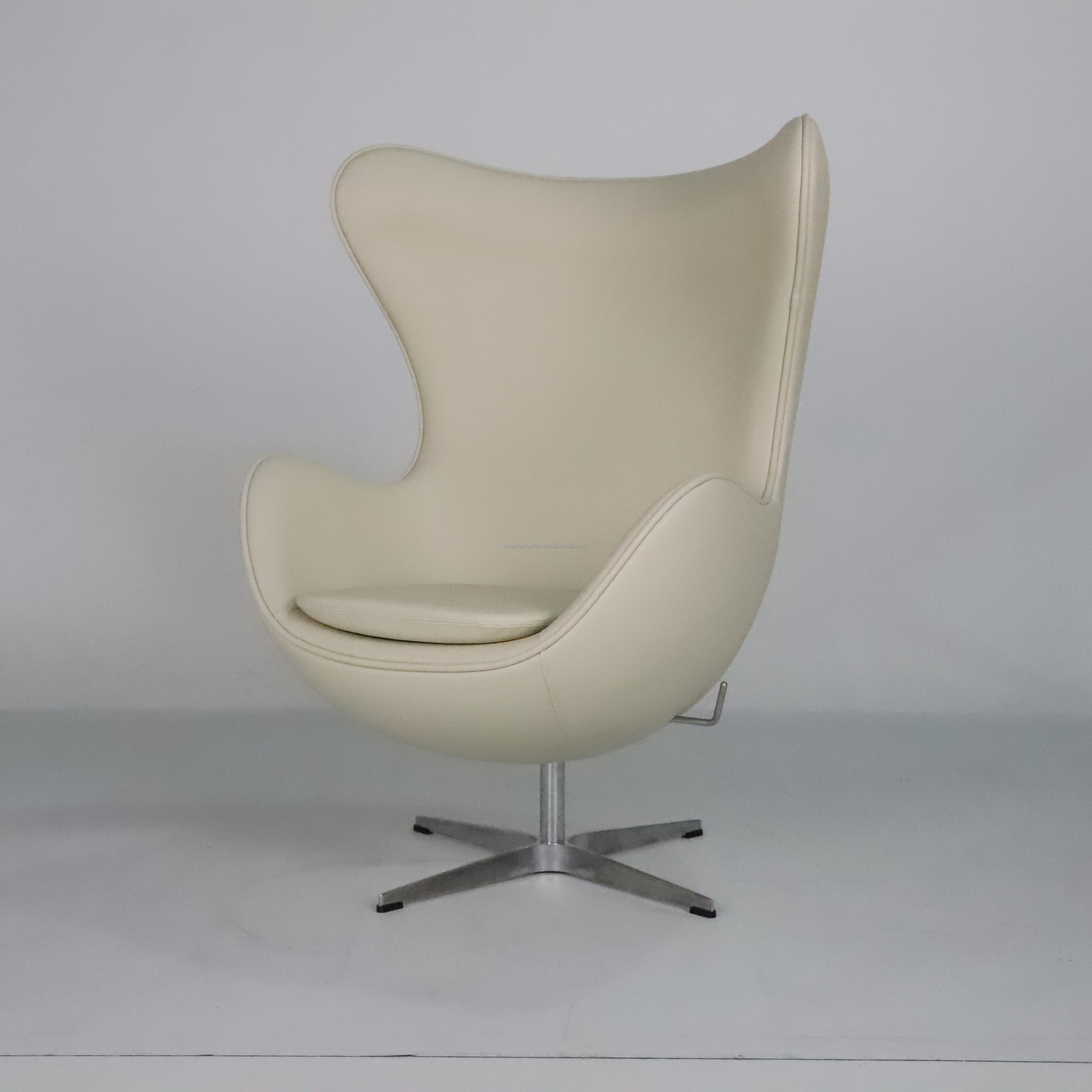 modern classic fiberglass egg chair/pony leather oval pod egg chair