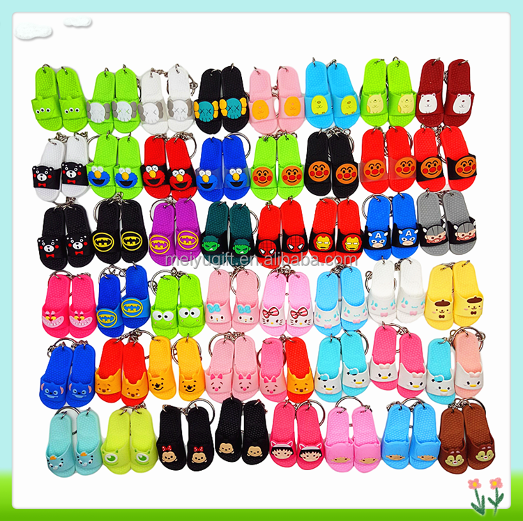 Mini 3D Sneaker Slipper keychain  San-rio Disnep shoes Winnied big ear dog frog slip train keychain