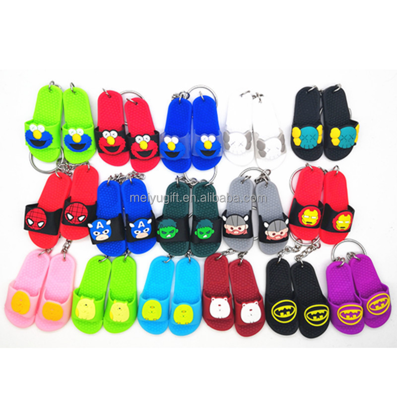 Mini 3D Sneaker Slipper keychain  San-rio Disnep shoes Winnied big ear dog frog slip train keychain