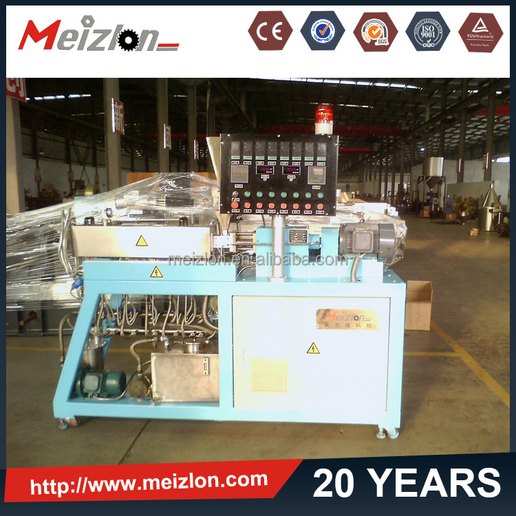 PET bottles flakes scraps granulating pelleting line/ pallet granula Extruding Line/small plastic products making machine