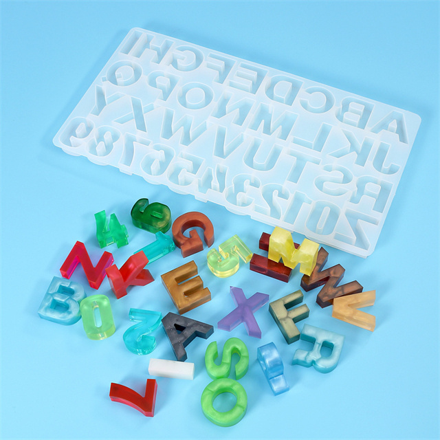 B152 DIY Silicone Letter Keychain Mould Silicone Alphabet Letter Number Pendant Silicone Resin Molds For Resin Art