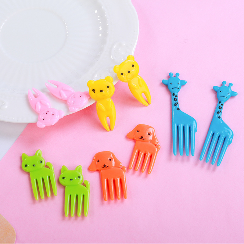 L8741 Bento Picks Customized Family Use Cute Cartoon Animal Shape Food Fruit Fork 10pcs Party Gift Mini Fork for Kids Travel