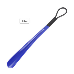 colorful strong short shoehorn, men women children shoe lifter help wear shoes plastic shoe horn customized logo