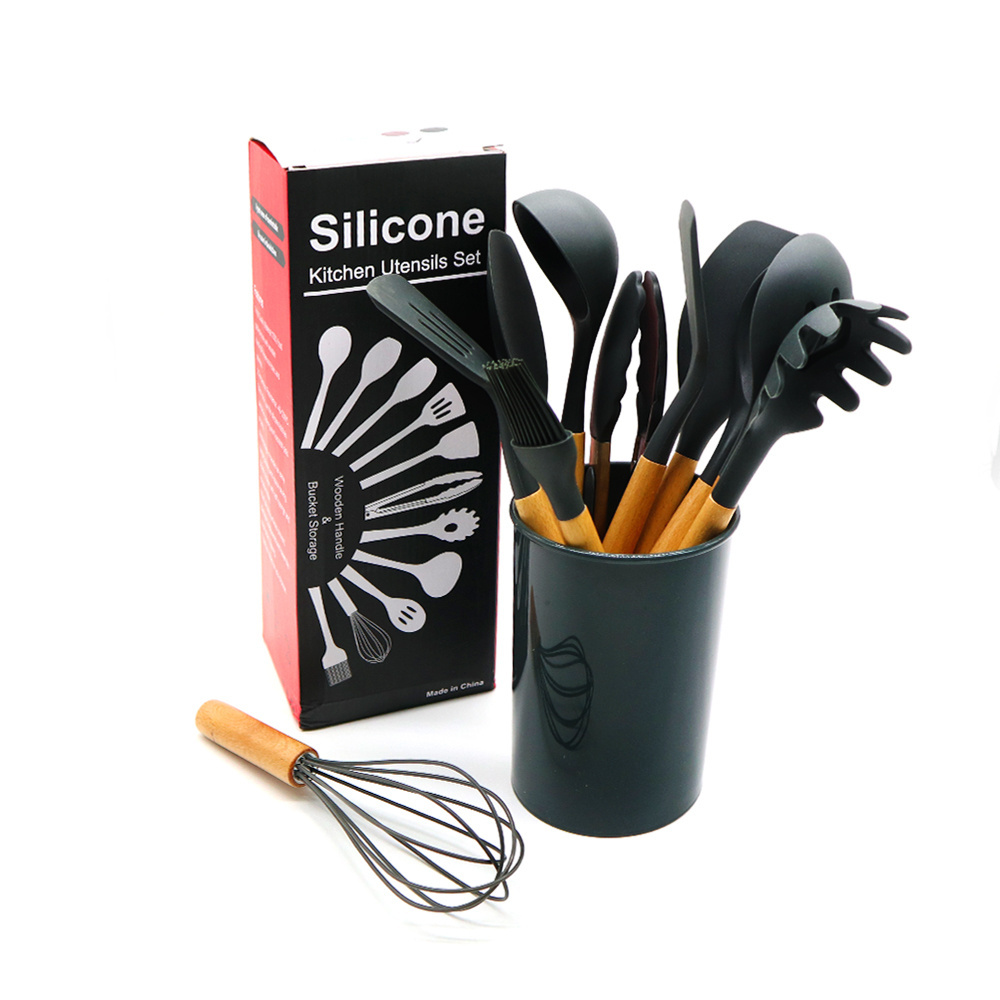 Wholesale 11 Pieces In 1 Set kitchen accessories sale cooking tool sets silicone kitchenware Kitchen Utensils With Wooden Handle