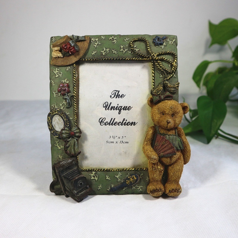 Wholesale Photo Frame Resin Picture Frame 3D Funny Teddy Bear Statue Square Shape Photo Frame for Kinds Present