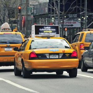 LED 3G/4G taxi roof led display/led screen car advertising/taxi top sign