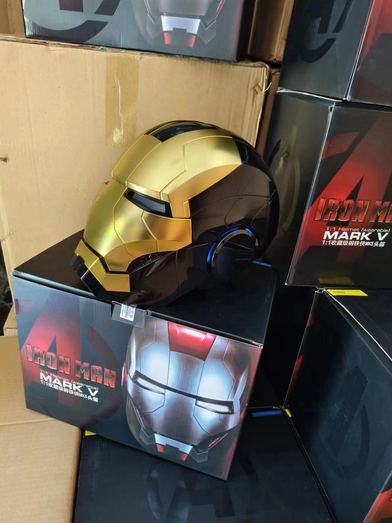 2023 Hot Selling Genuine Iron Man MK5 Helmet Collection Party Cosplay and Real Person Wearable Jarvis Electric Toys