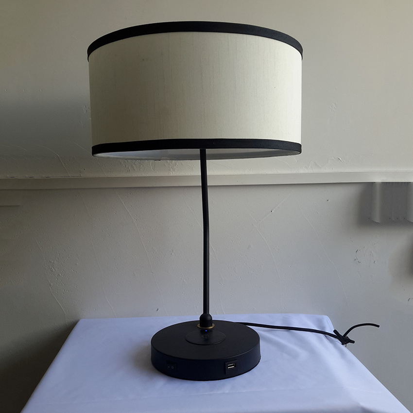 Modern Black  Wireless chargerLamp White Fabric Shade Desk Lamp Metal Table Lamp With Usb Charging Port For Hotel   Living room