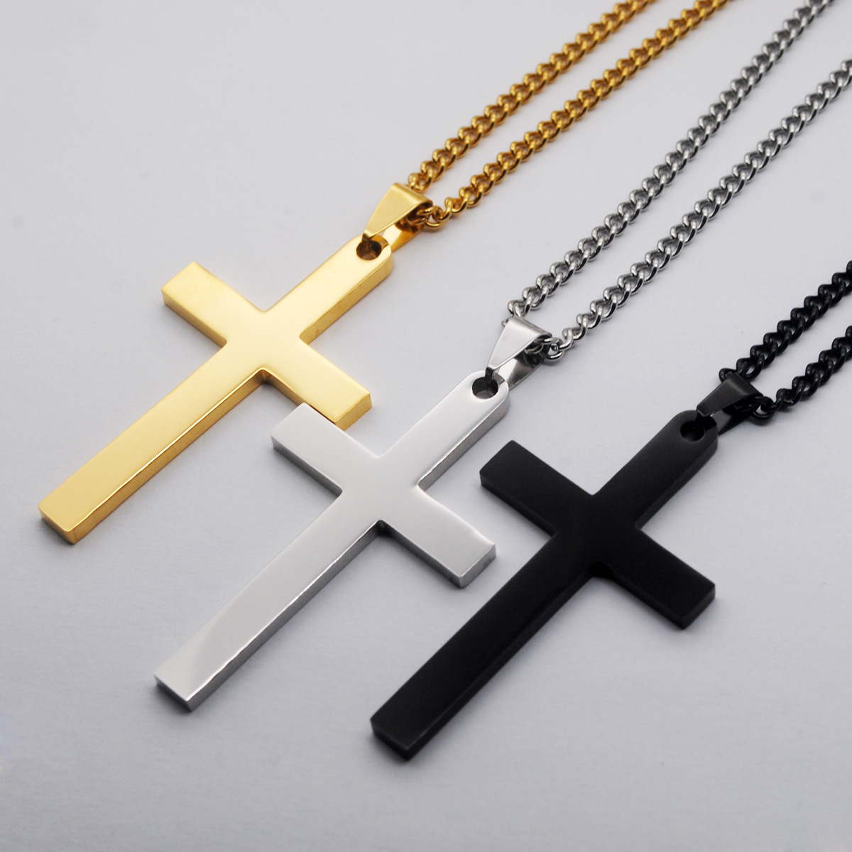 European and American cross necklace men's necklace 304 stainless steel titanium steel cross pendant pendant jewelry wholesale