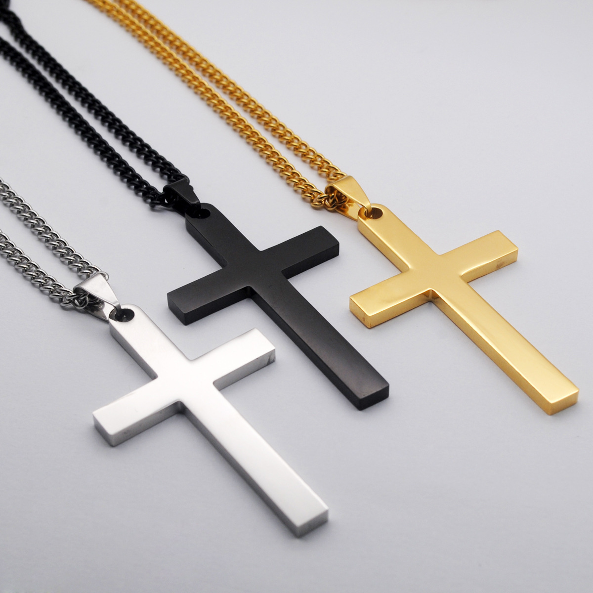 European and American cross necklace men's necklace 304 stainless steel titanium steel cross pendant pendant jewelry wholesale