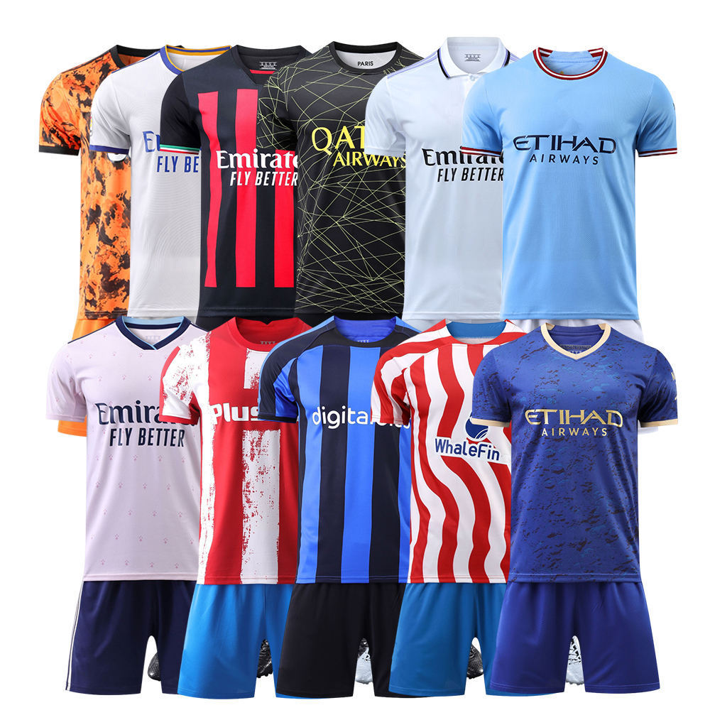 Wholesale Cheap Club Camo Retro Customized Soccer Kits For Children Affordable Trendy Men'S Football Uniforms