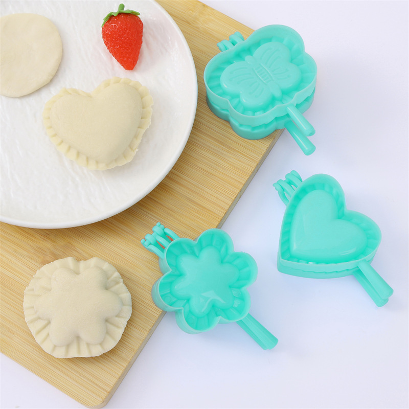 Heart Flower Shape Model Kitchen Dumpling Mold Dumplings Dough Press Pie Ravioli Kitchen Mold