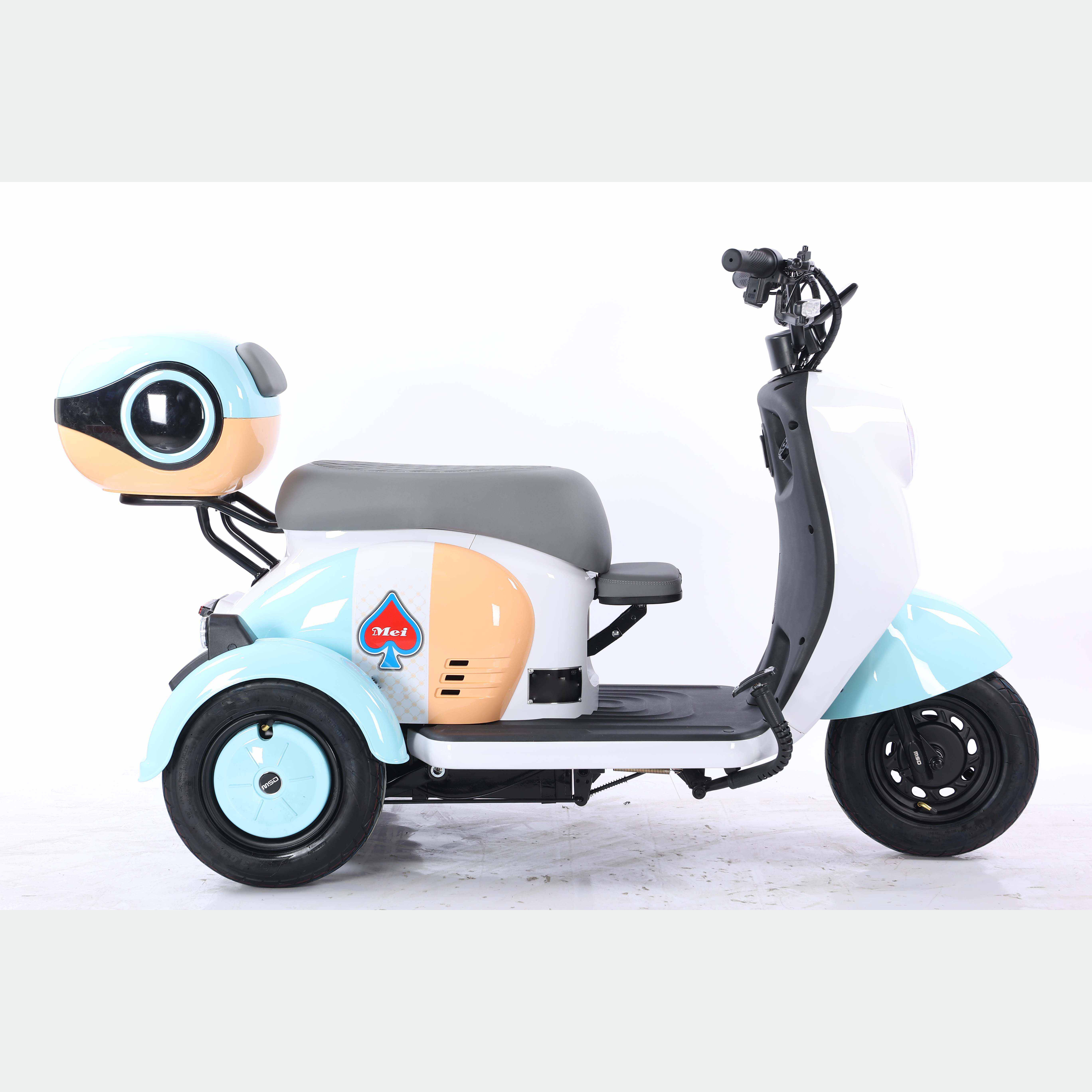 Electric Bike 3 Wheels Tricycles 3 Wheel Electric Scooter for Adult Tricycle Digital 500W Trikes 3 Wheel 250cc Motorcycle Open