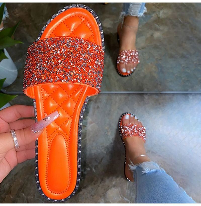 2022 New Arrival Fashion Crystal Flat Glitter Slides Slippers for Women Outdoor Beach Ladies Sandals Plus Size Women Shoes PU