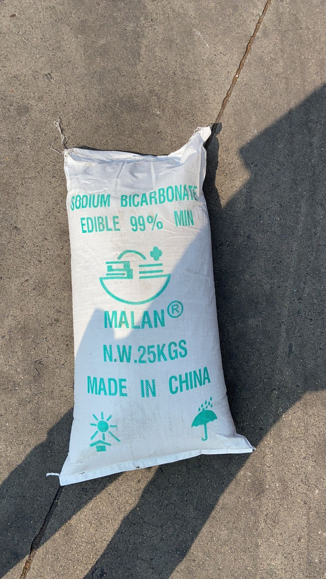 Manufacturer  price Malan Sodium bicarbonate 99.8% food grade supplier /NaHCO3/144-55-8/baking soda