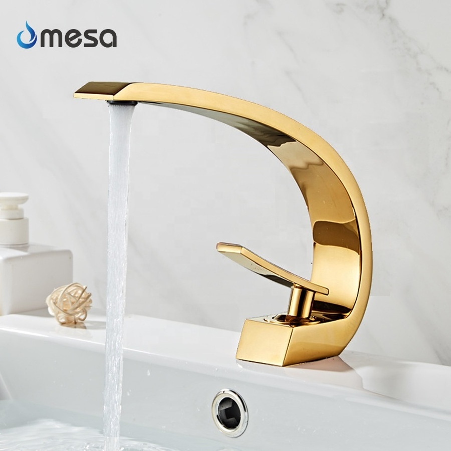 Gold bath swan basin C bend  hot and cold Polished water bidet tap faucet