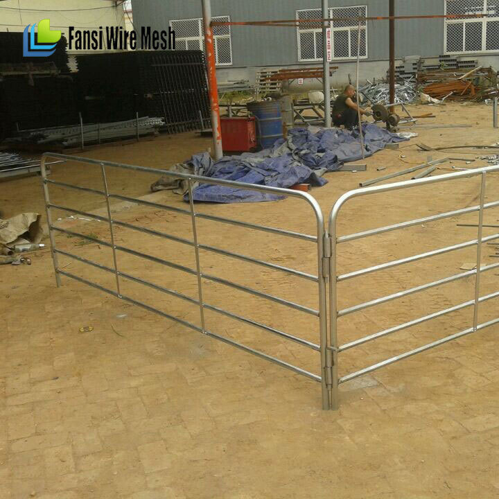 Good sales sheepyard mesh sheep and goat panels  /alpaca rail fence with high quality  sheep corral panels