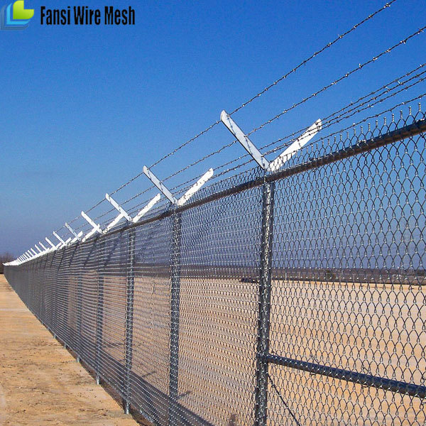 China Supplier chain link fence extension / wholesale chain link fence weight / 9 gauge chain link wire mesh fence