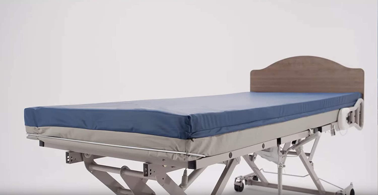 High Quality Foam Bed Mattress with Convoluted Topper for Hospital Medical Use