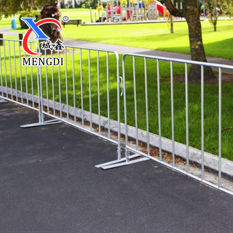 Hot Dipped Galvanized Removable Road Safety Barrier Crowd Control Barriers Fence