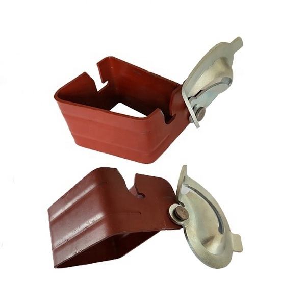 Steel Plywood Formwork John A Bracket clamp for form snap ties with cone