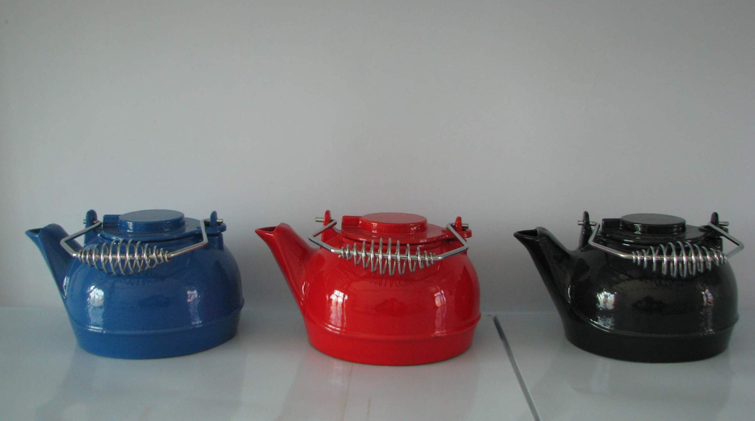 Home Kitchware 3 L Cast Iron Red/Blue/Black Enamel Water Kettle/ Steamer