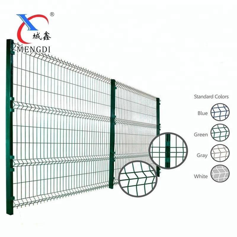 Powder painted fence welded wire mesh fencing net price