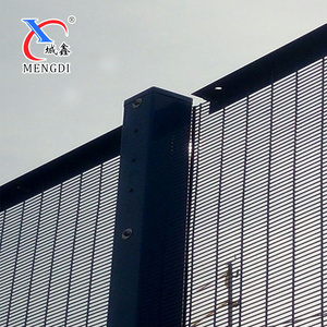 Iron Metal Type and Metal Frame Material Anti Climb Wire mesh fence