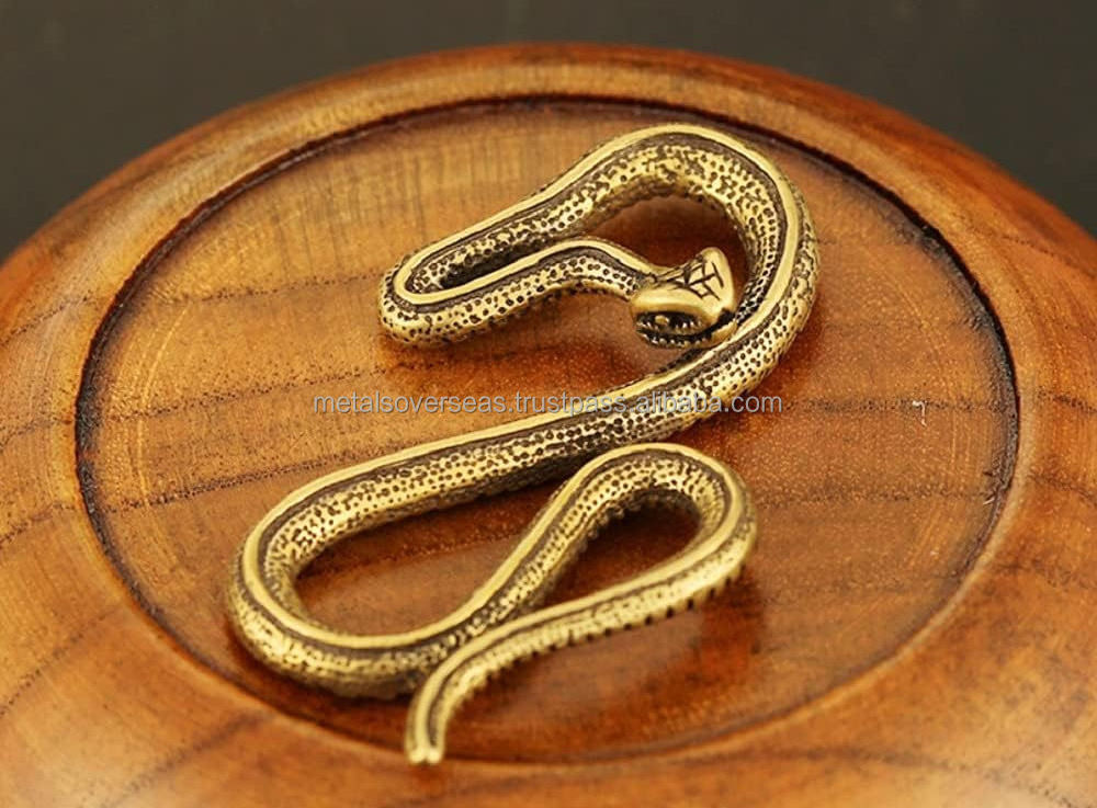 wholesale price  Chinese Feng Shui Brass Mini Antique Snake Statue Ornaments Meditation Serene Statue Figurine