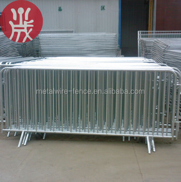 Portable Interlocking Barrier fence