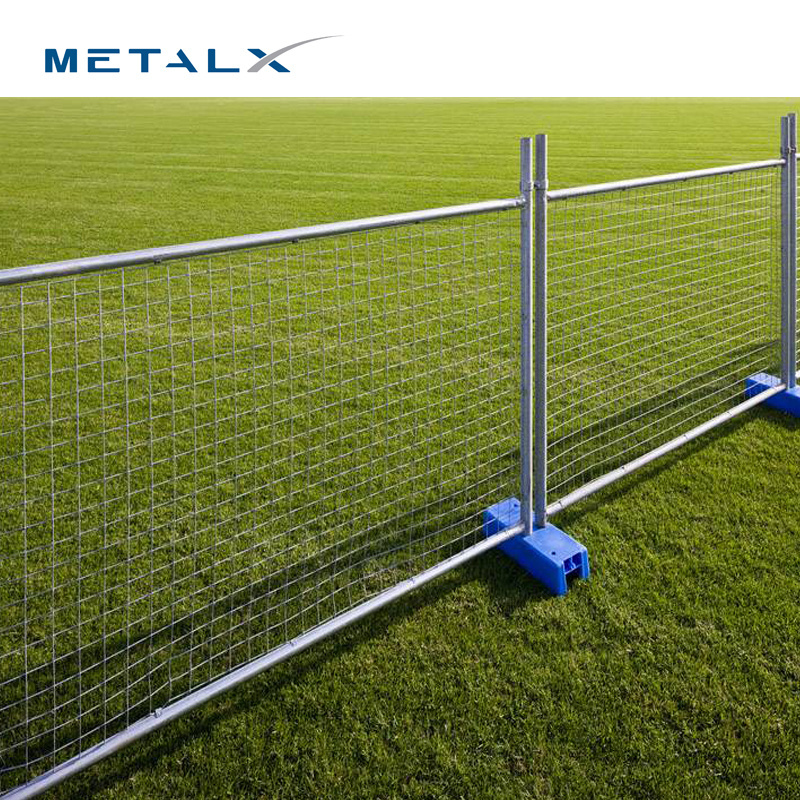 Hot sale 8ft used australia standard temporary heras corral fence panel sale with plastic base and clamps