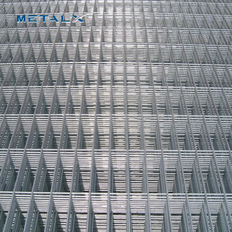 Hot sale rigid gi 8 gauge galvanized 2 x 2 4x4 epoxy coated welded wire mesh panel for chicken