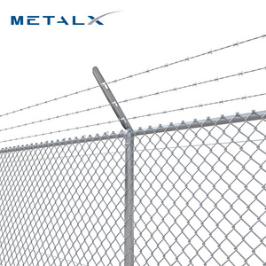 Hot sale 10 ft chain link security fence weave removable chain link fence panel with round post